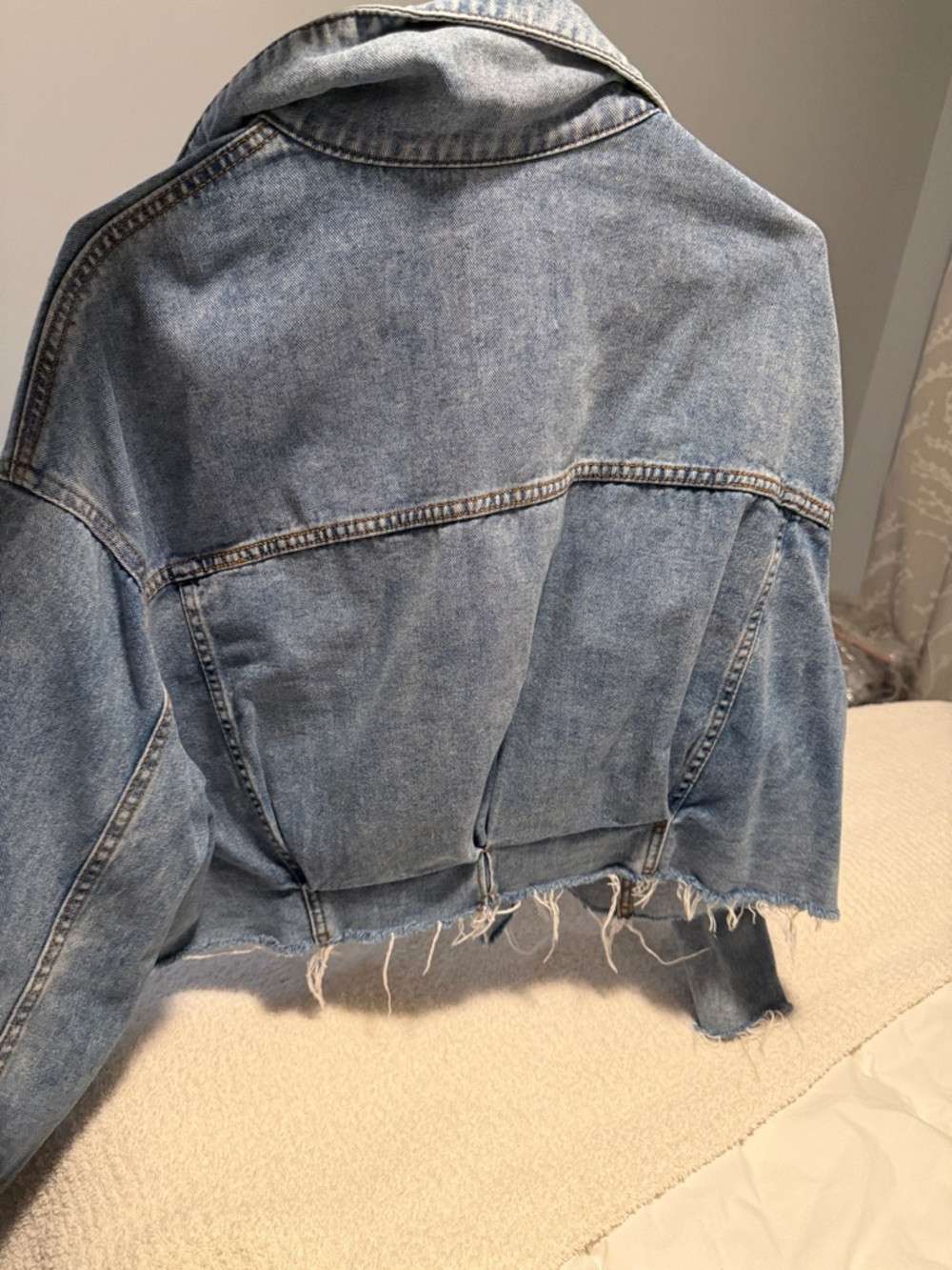 Zara Light Blue Cropped Frayed Denim Jacket - Picture 8 of 12